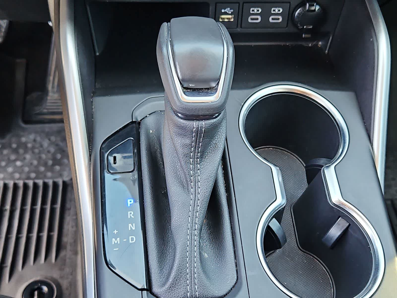 Thumbnail: 2023 Toyota Highlander - 30