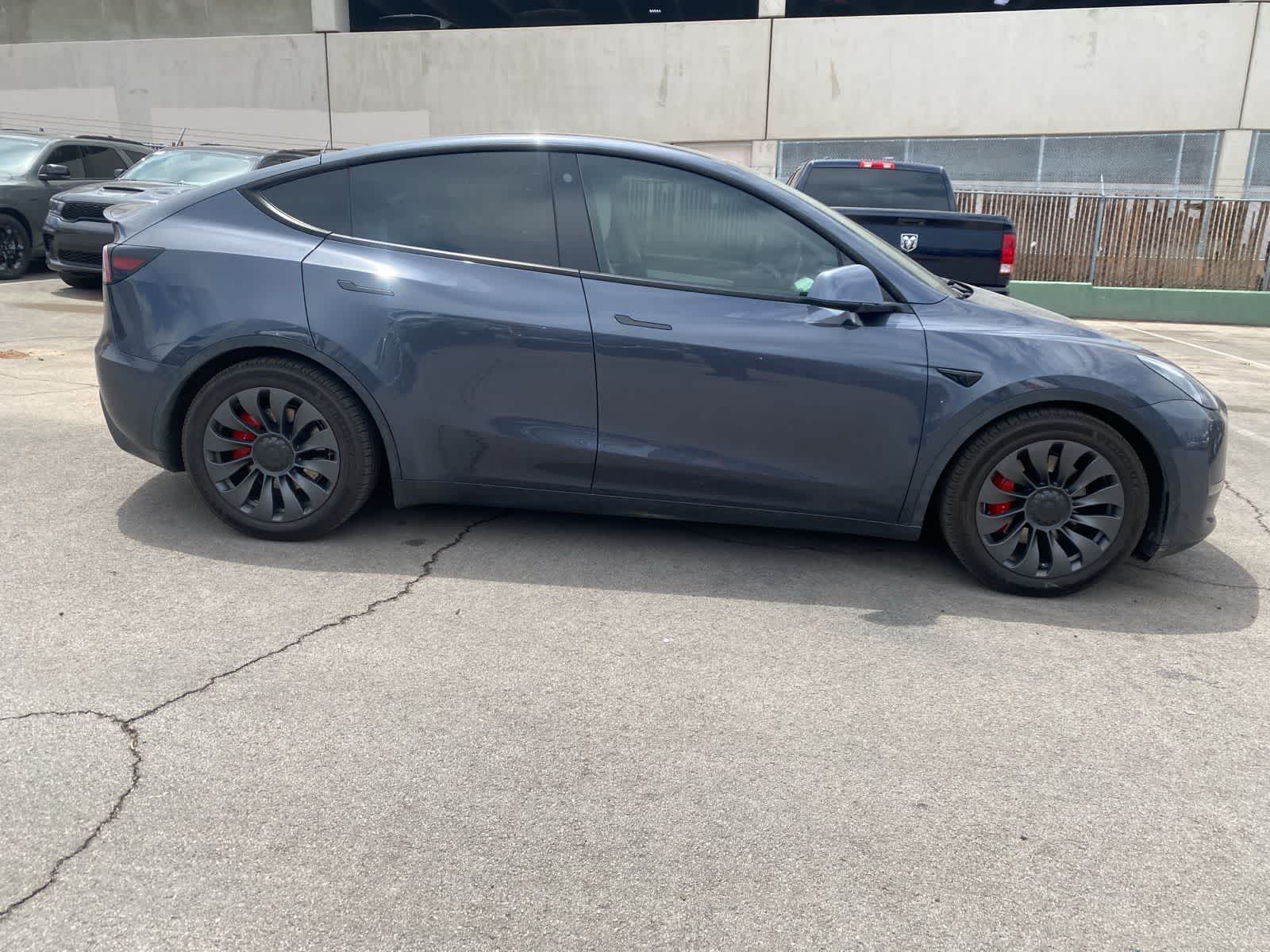 Thumbnail: 2021 Tesla Model Y - 4