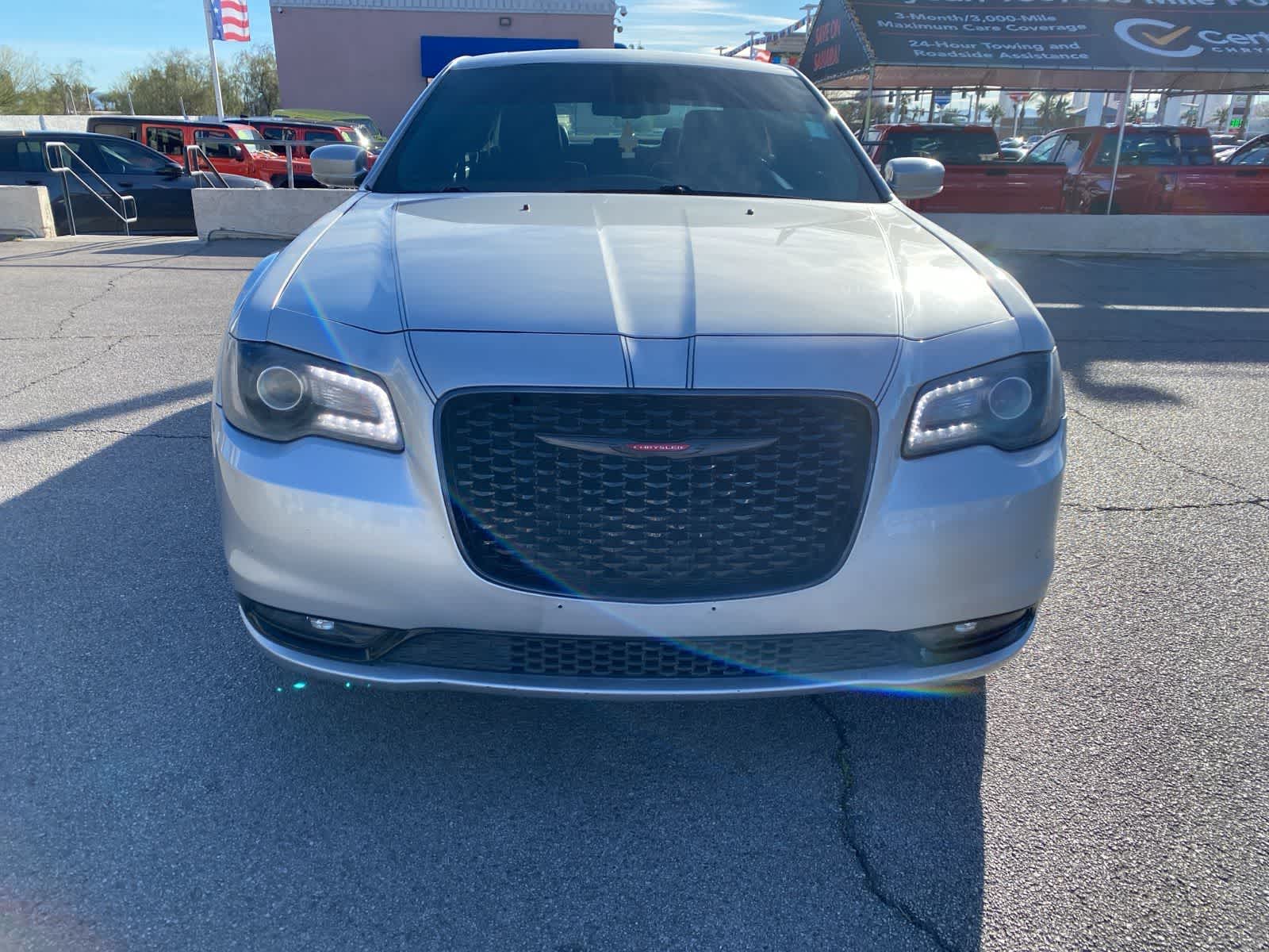 Thumbnail: 2021 Chrysler 300 - 2