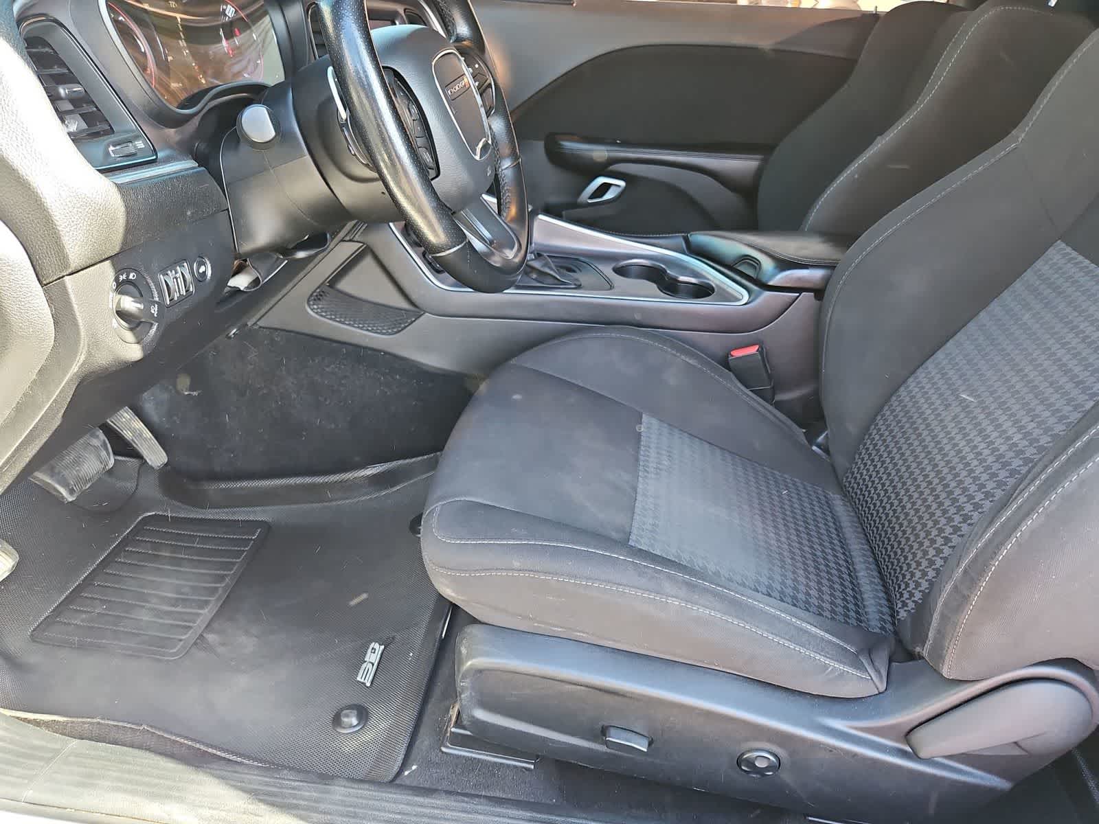 Thumbnail: 2021 Dodge Challenger - 14