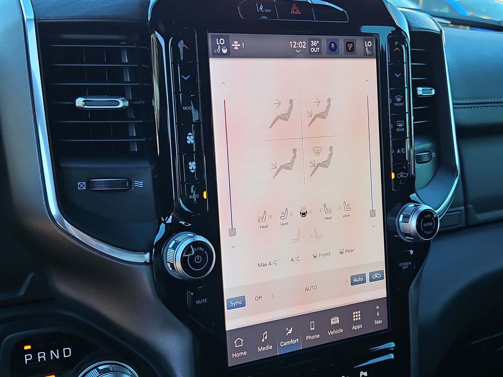 Thumbnail: 2026 RAM 1500 - 27