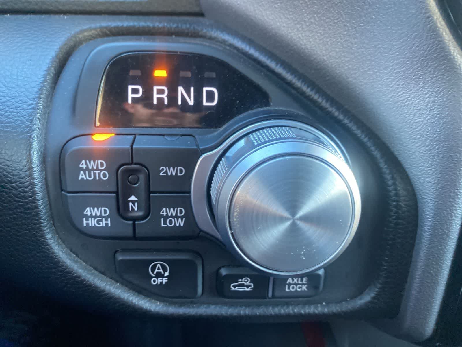 Thumbnail: 2025 RAM 1500 - 18