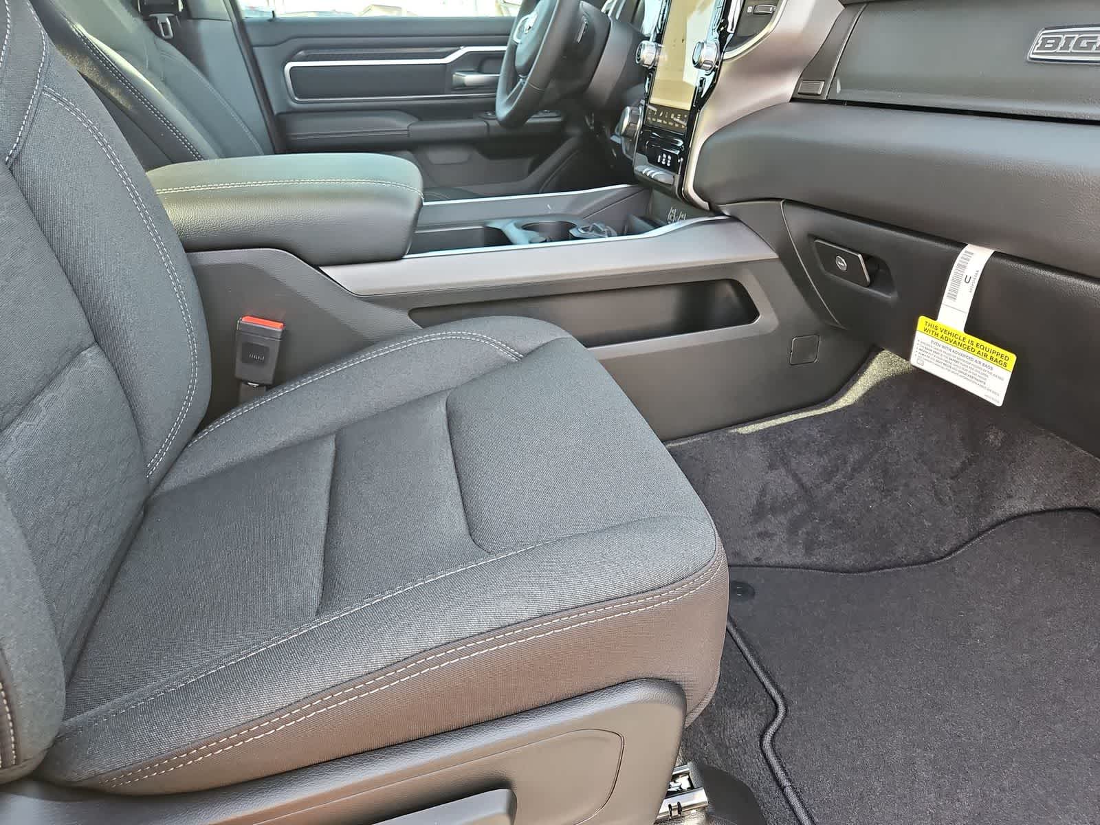 Thumbnail: 2026 RAM 1500 - 21