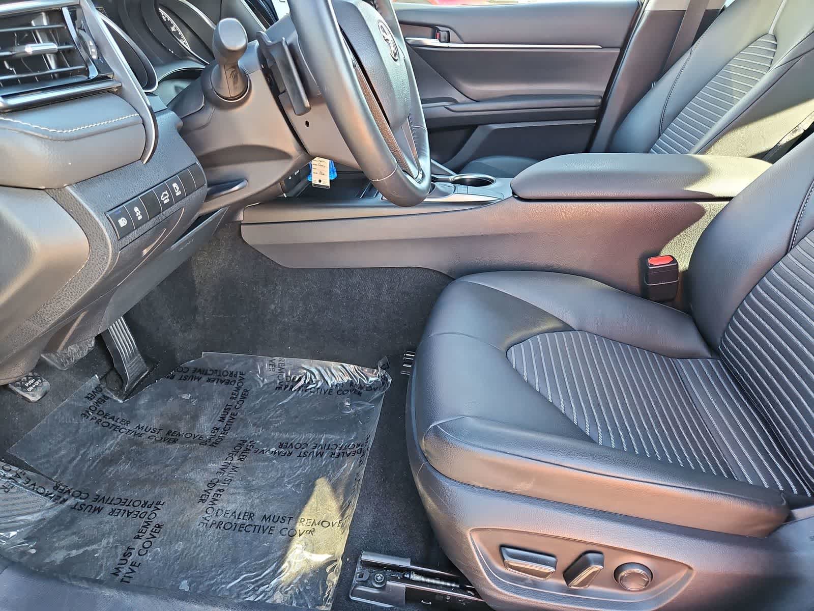 Thumbnail: 2024 Toyota Camry - 18