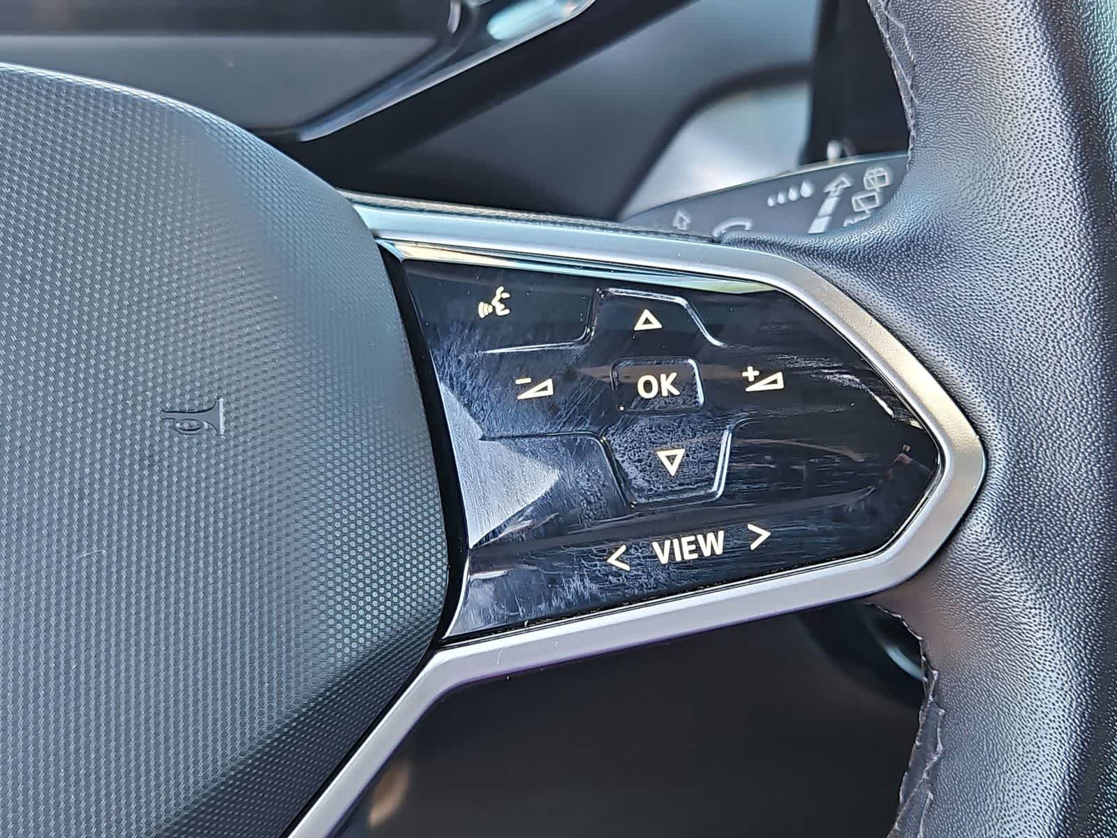 Thumbnail: 2023 Volkswagen ID.4 - 24