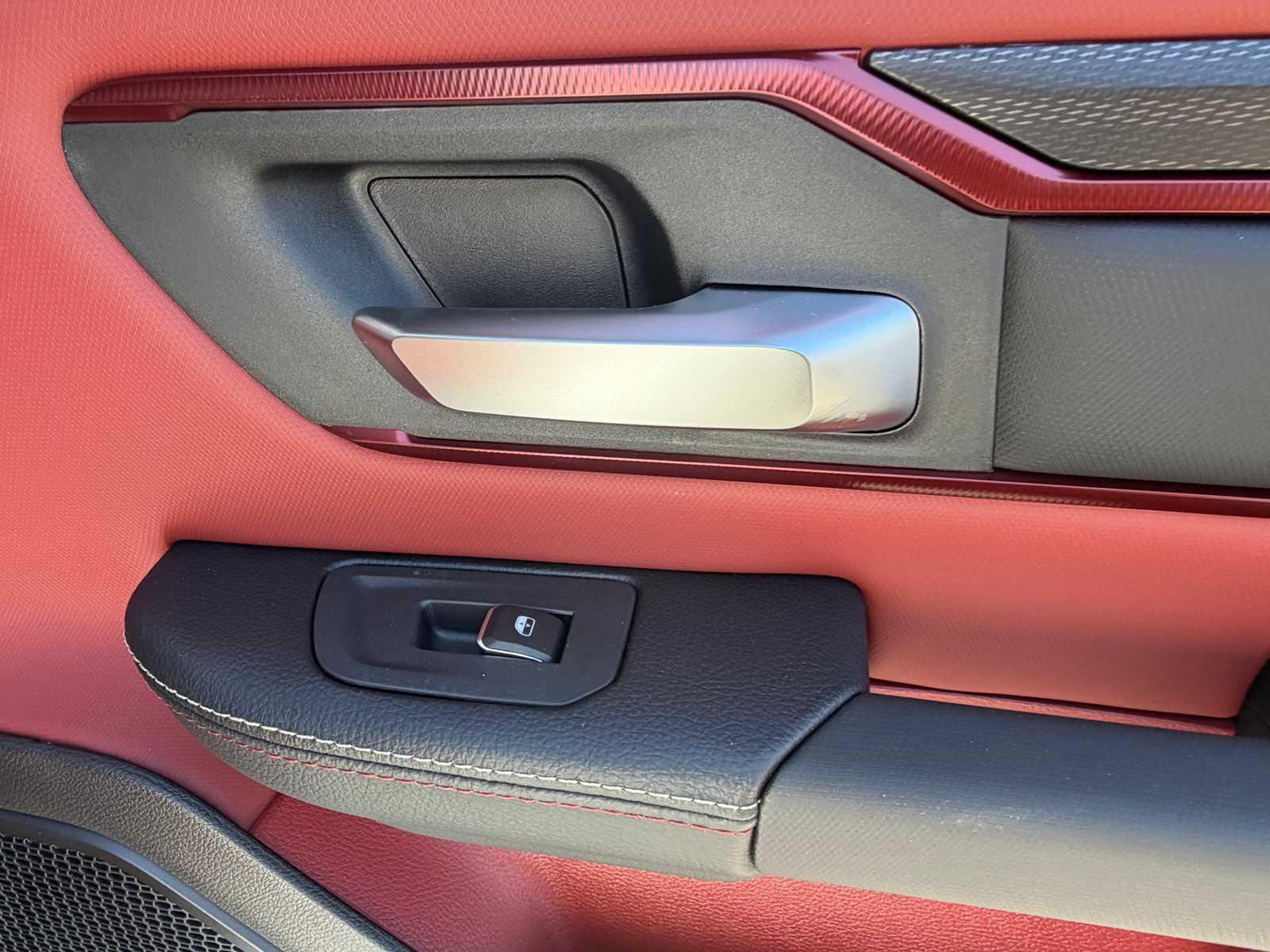 Thumbnail: 2026 RAM 1500 - 17