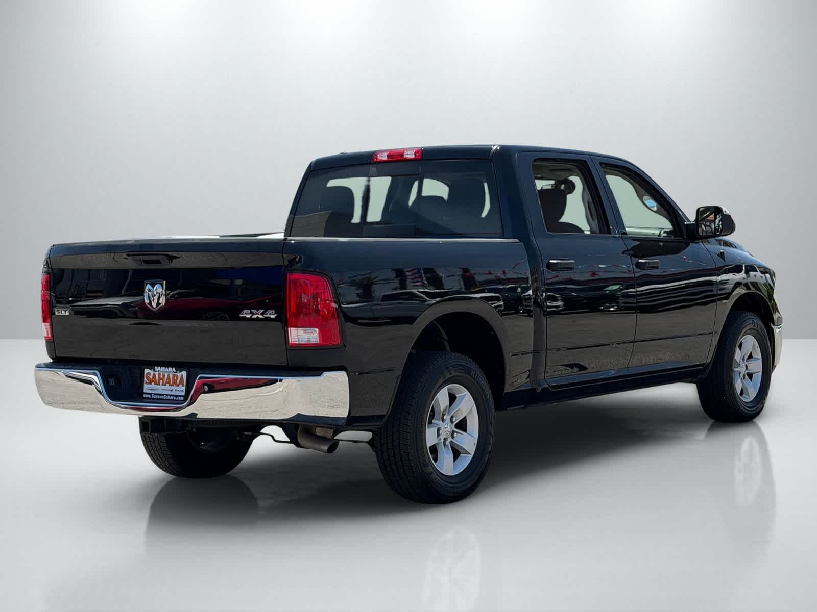 Thumbnail: 2023 RAM 1500 Classic - 7