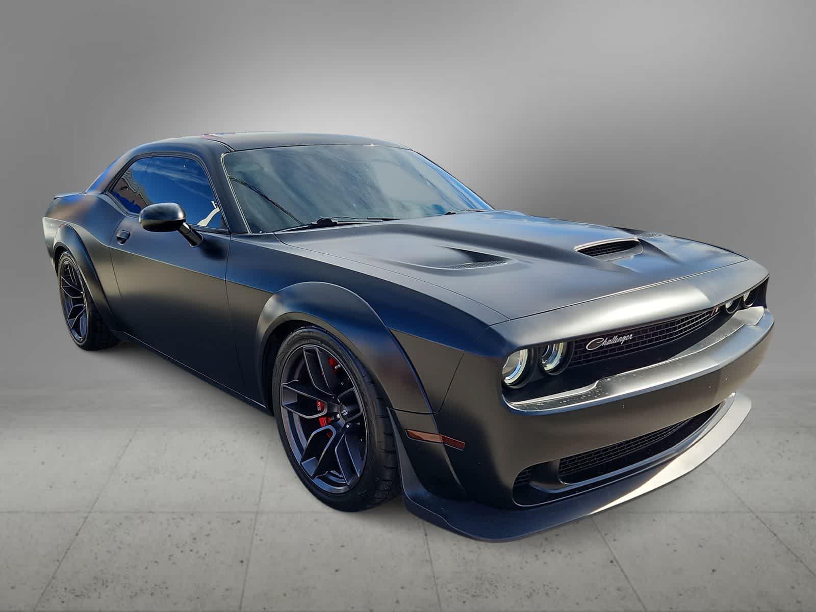 Thumbnail: 2019 Dodge Challenger - 2