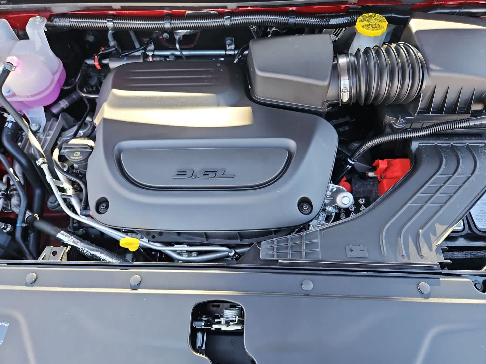 Thumbnail: 2026 Chrysler Pacifica - 14