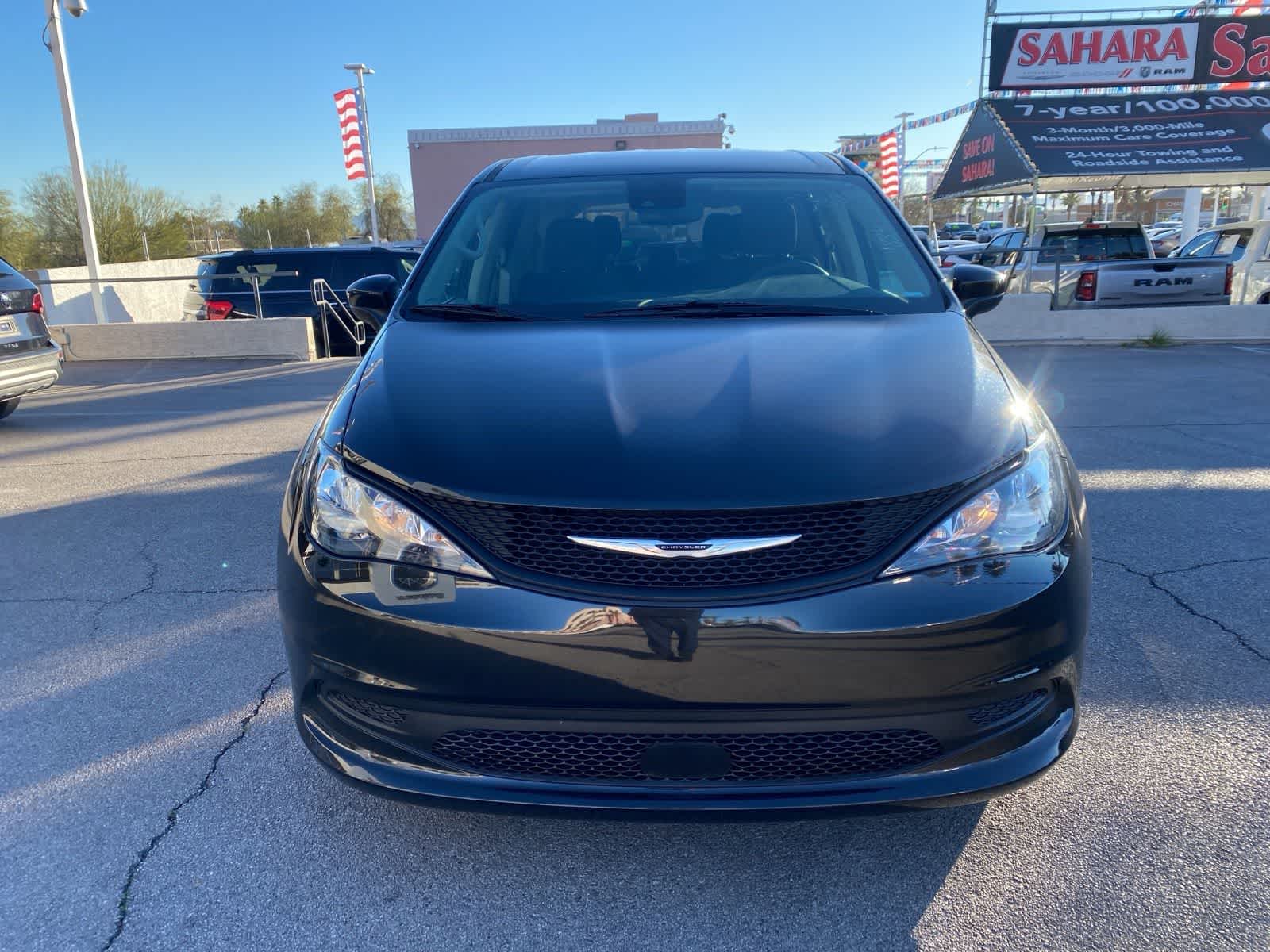 Thumbnail: 2023 Chrysler Voyager - 2