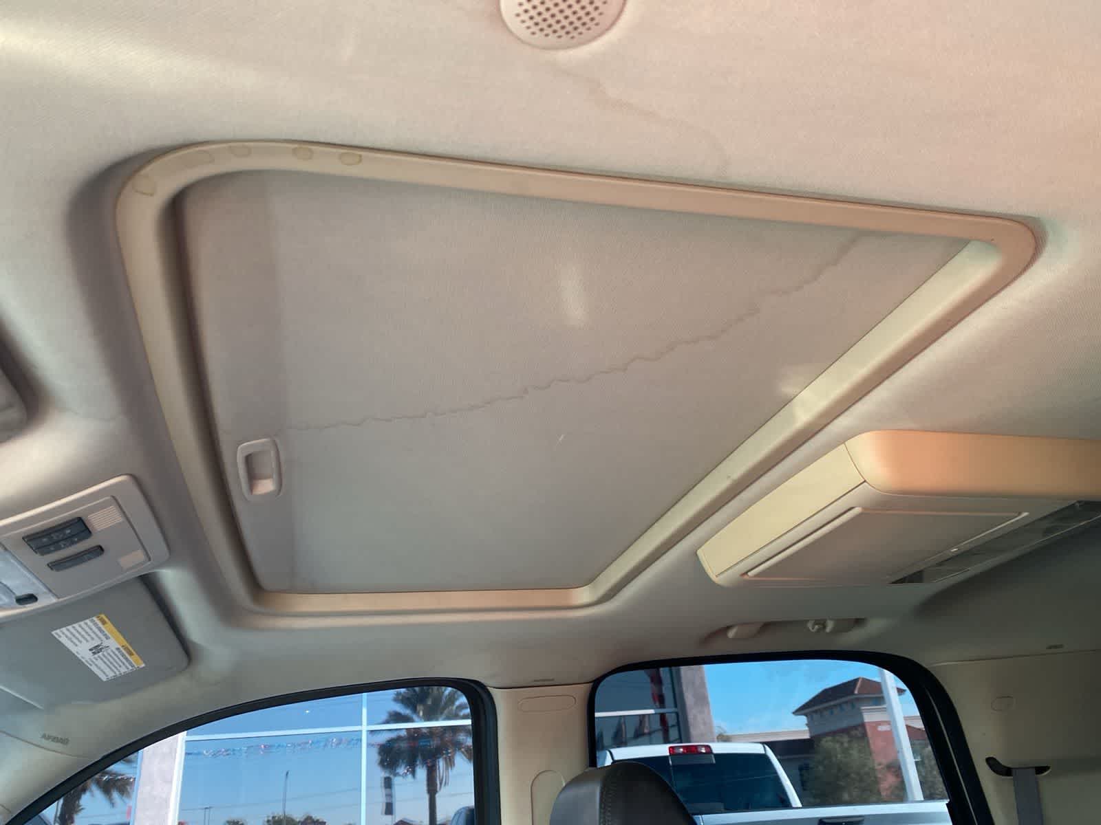 Thumbnail: 2007 Chevrolet Tahoe - 12
