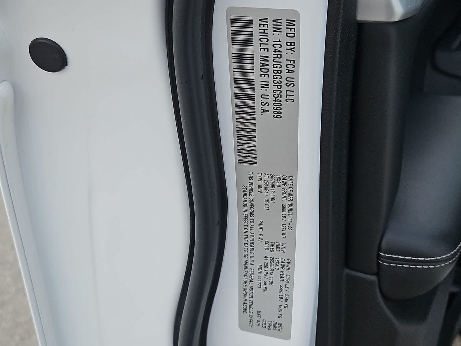 Thumbnail: 2023 Jeep Grand Cherokee - 36