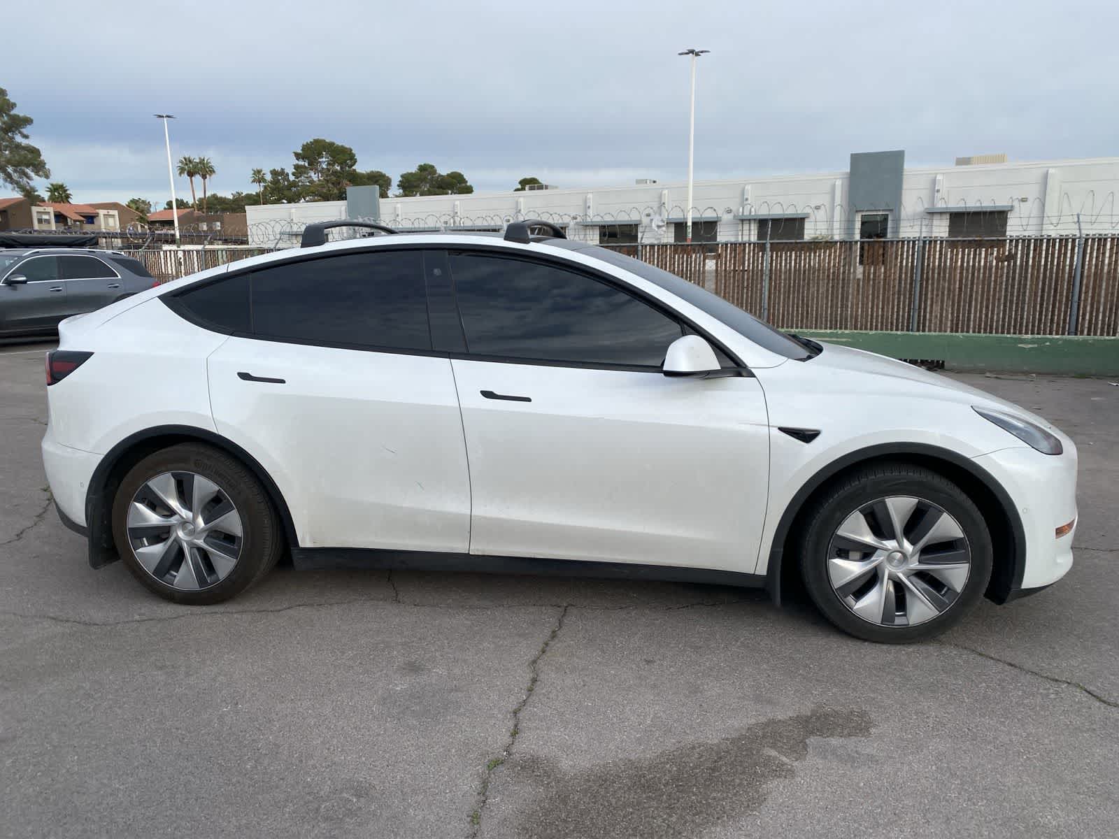 Thumbnail: 2021 Tesla Model Y - 5