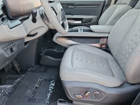 Thumbnail: 2024 Kia EV9 - 20