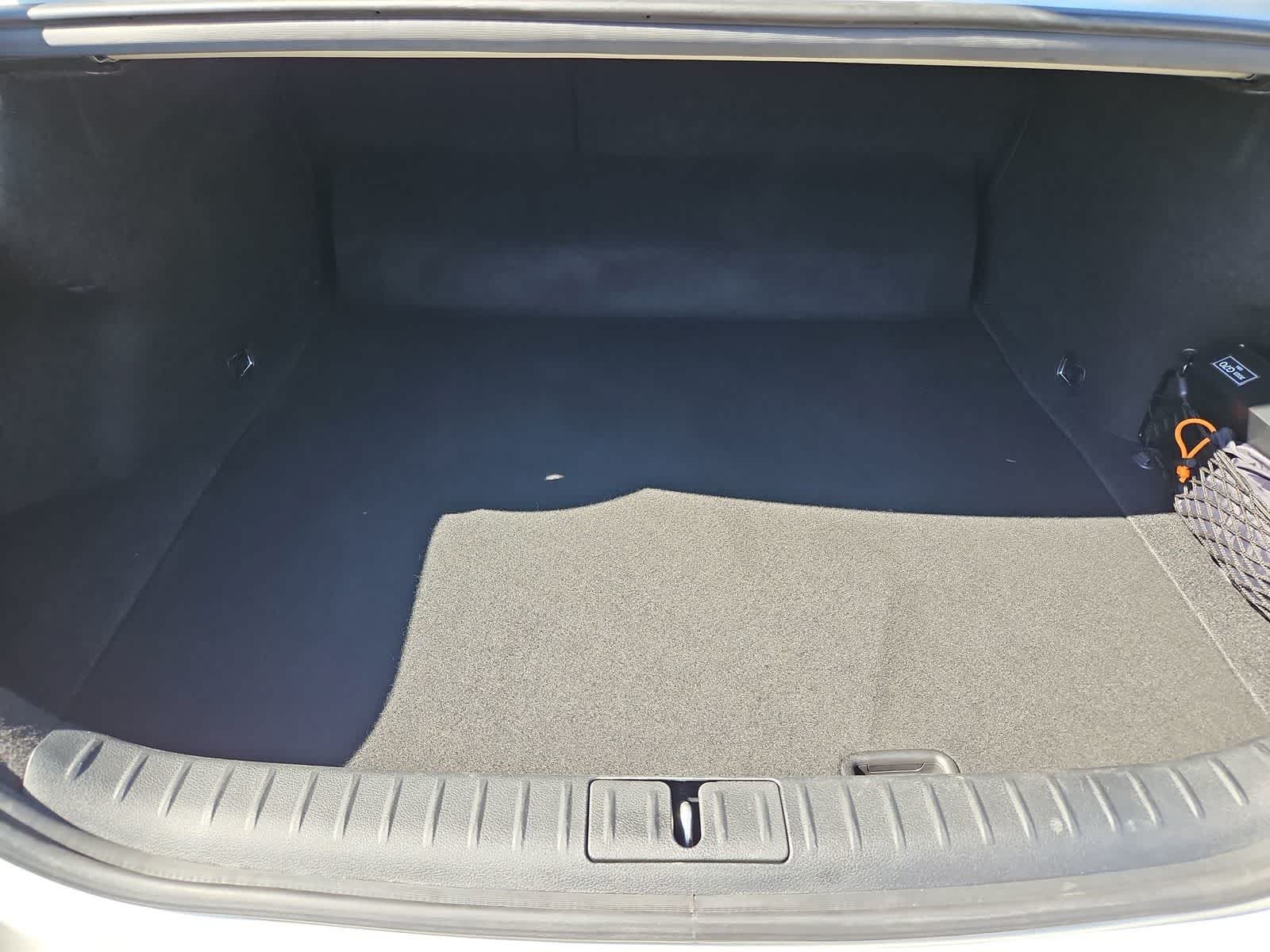 Thumbnail: 2023 Genesis G70 - 34