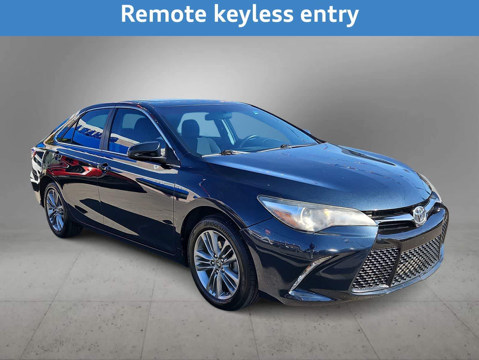 Thumbnail: 2017 Toyota Camry - 3