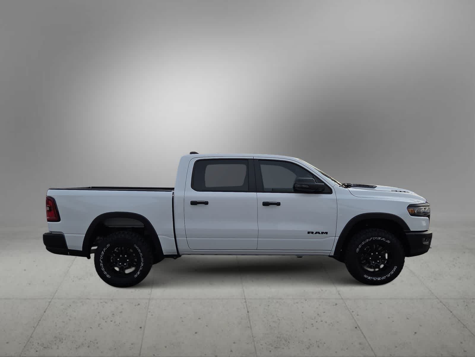 Thumbnail: 2026 RAM 1500 - 9