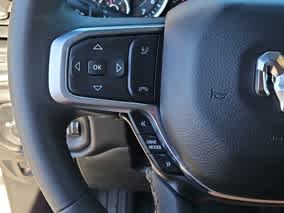 Thumbnail: 2025 RAM 1500 - 28