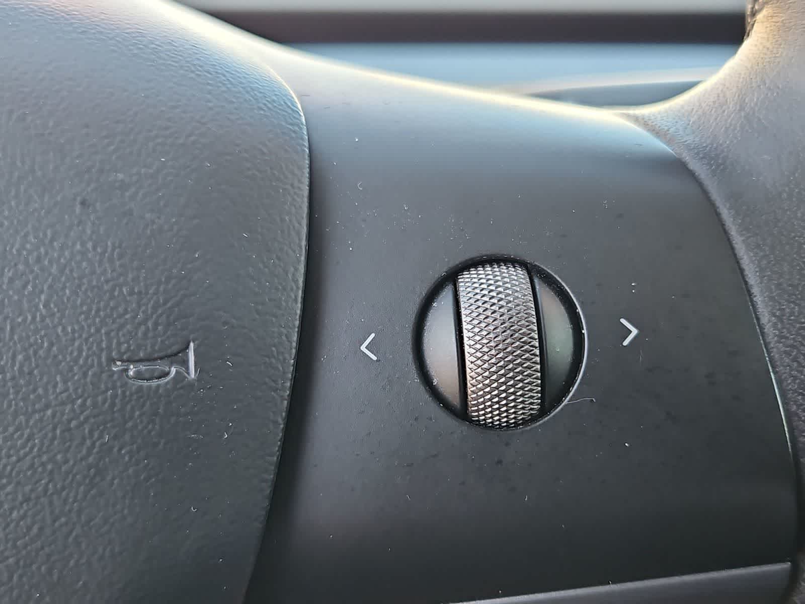 Thumbnail: 2021 Tesla Model 3 - 23