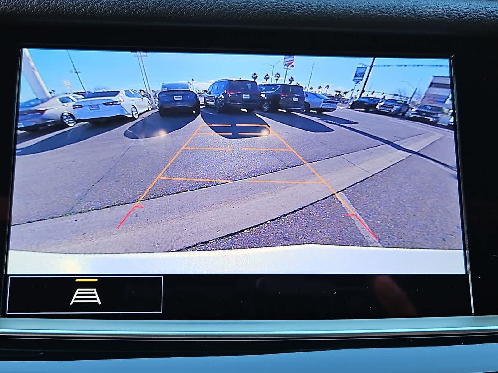 Thumbnail: 2023 Cadillac XT5 - 30