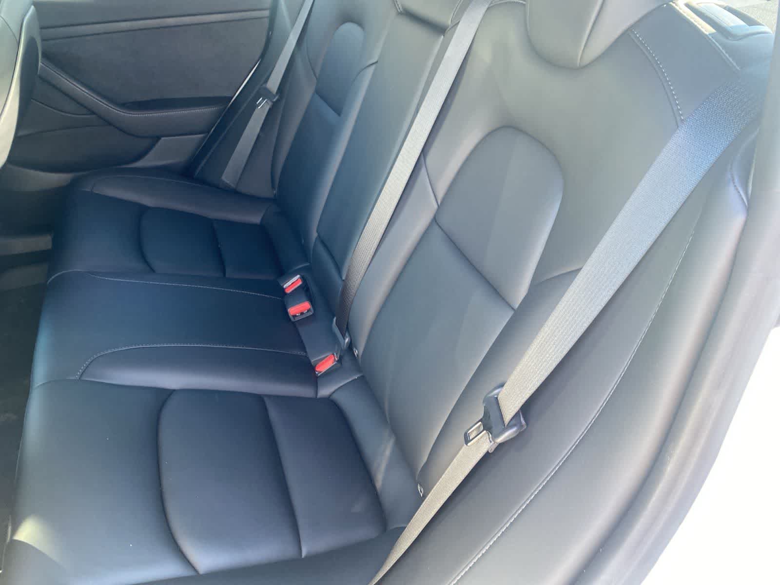 Thumbnail: 2022 Tesla Model 3 - 13