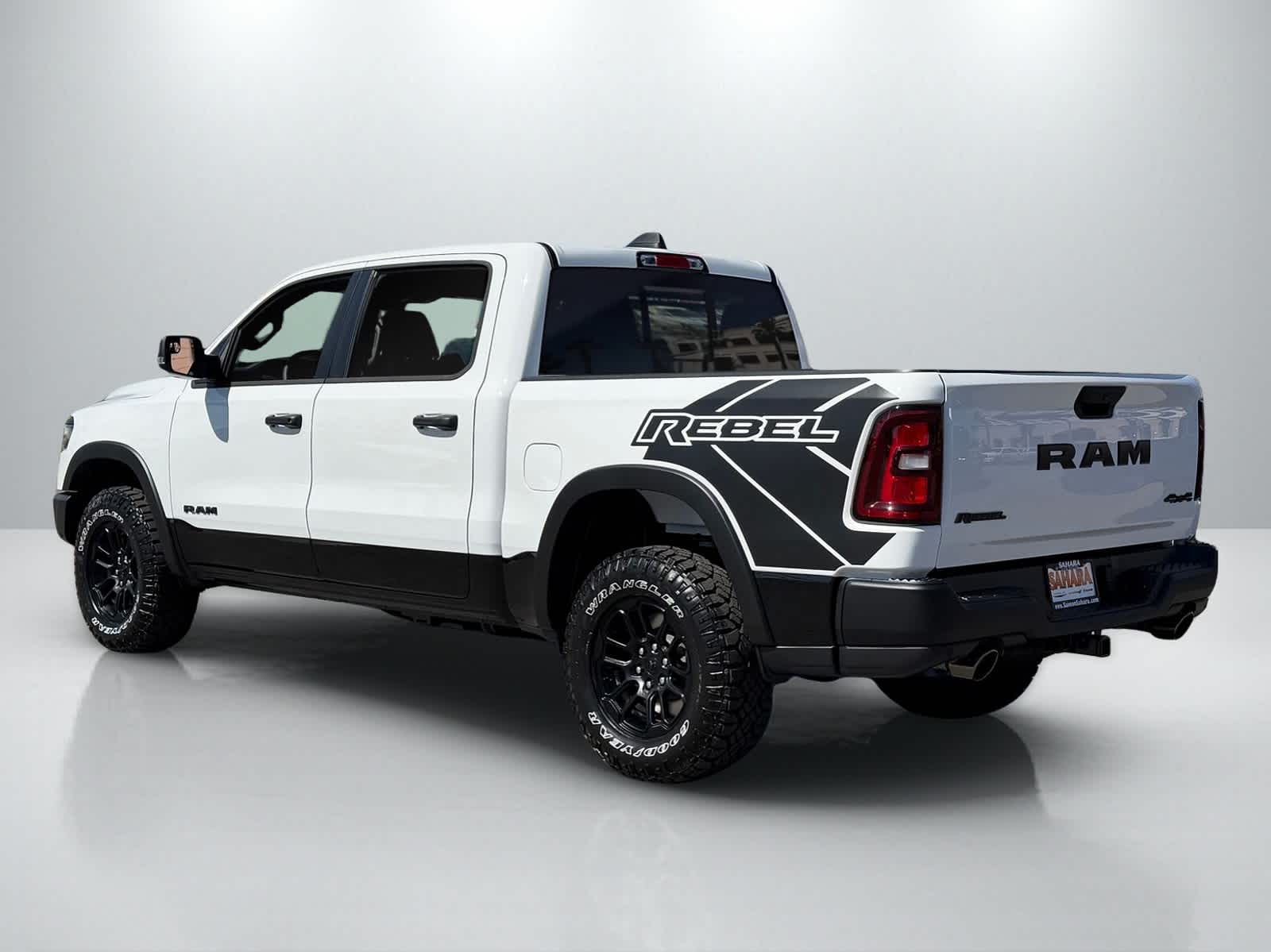 Thumbnail: 2026 RAM 1500 - 4