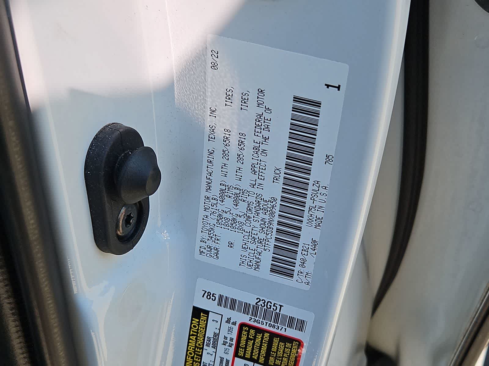 Thumbnail: 2022 Toyota Tundra - 35