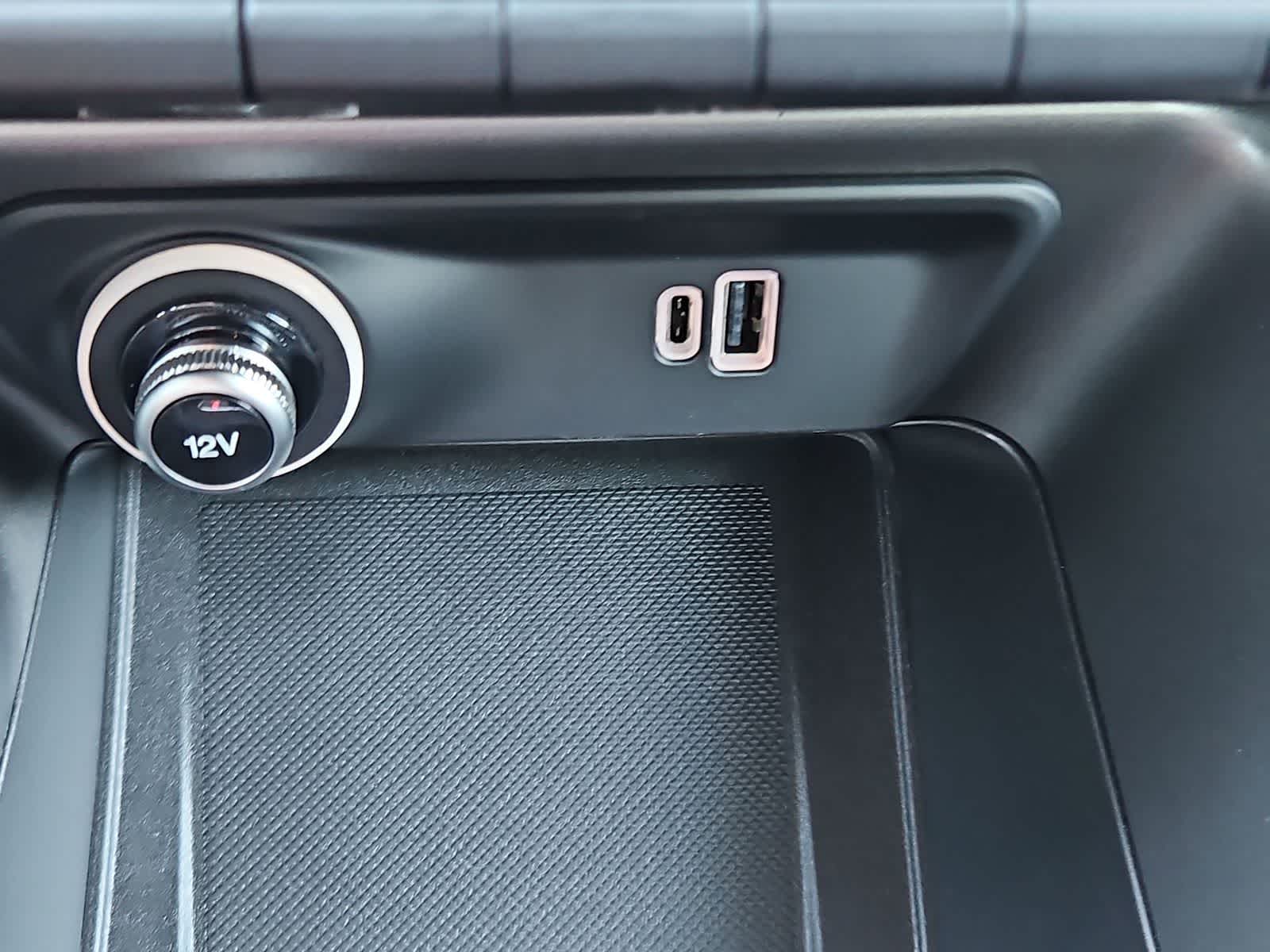 Thumbnail: 2024 Dodge Hornet - 29