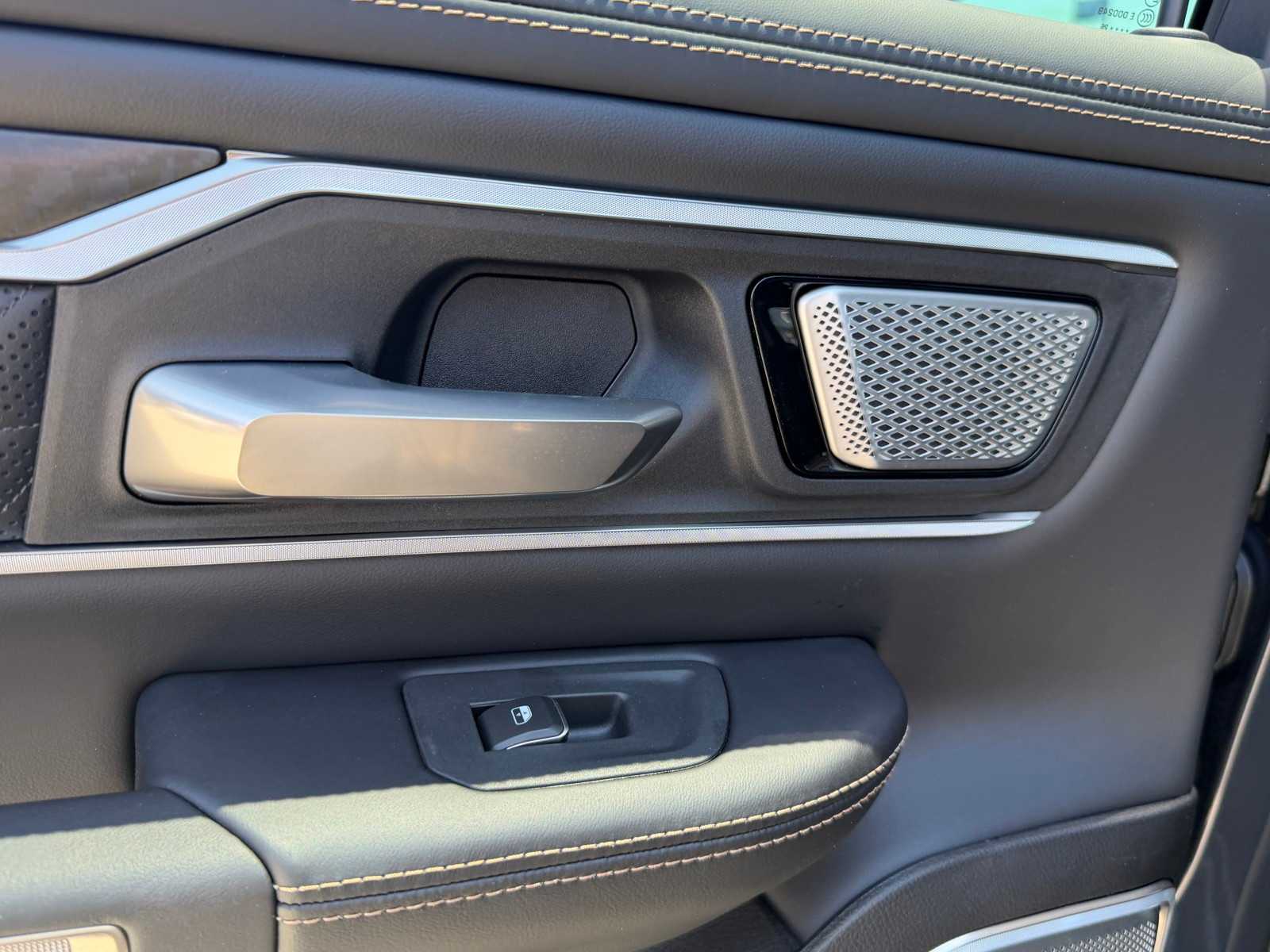 Thumbnail: 2026 RAM 1500 - 29