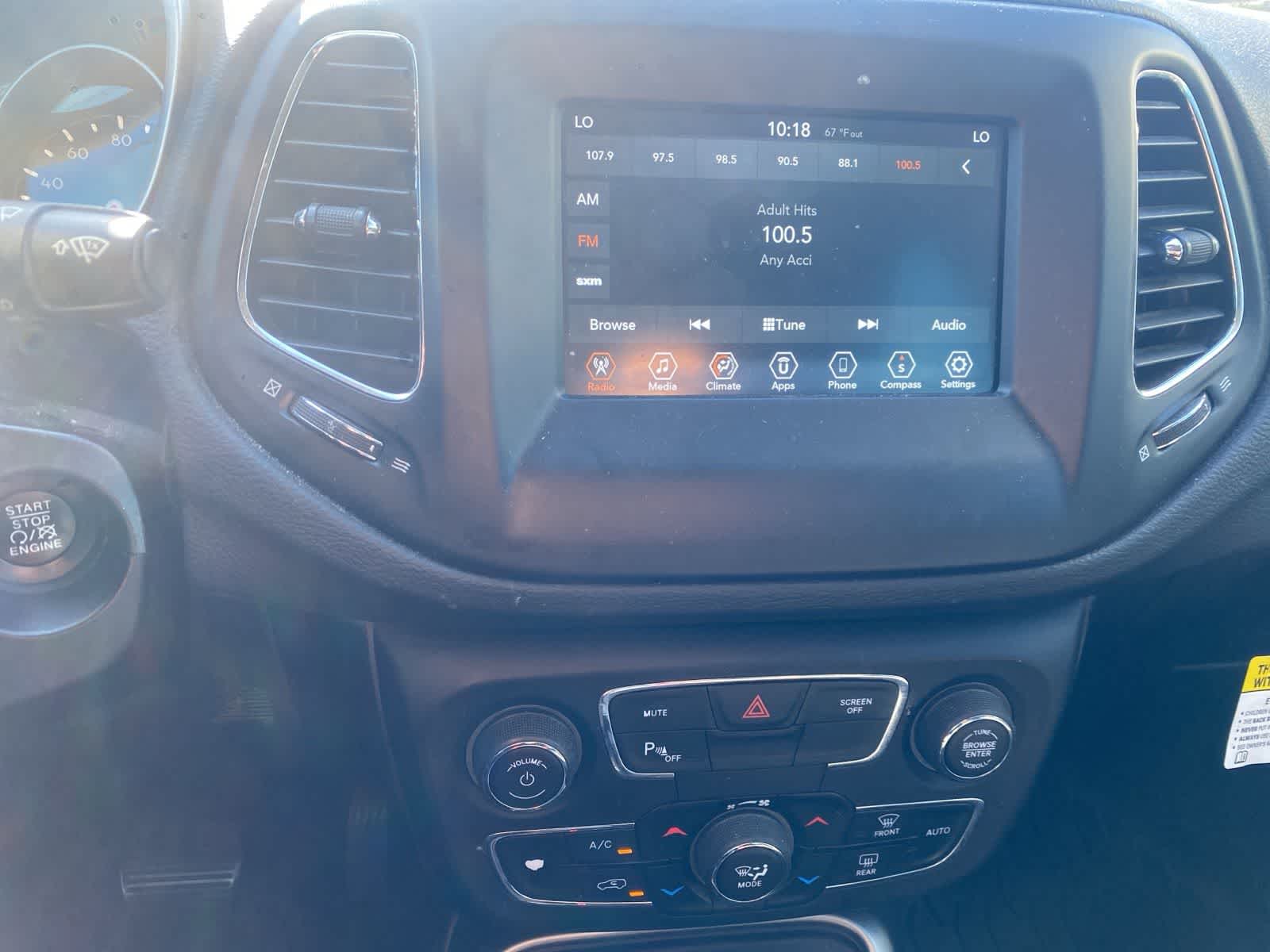 Thumbnail: 2018 Jeep Compass - 14