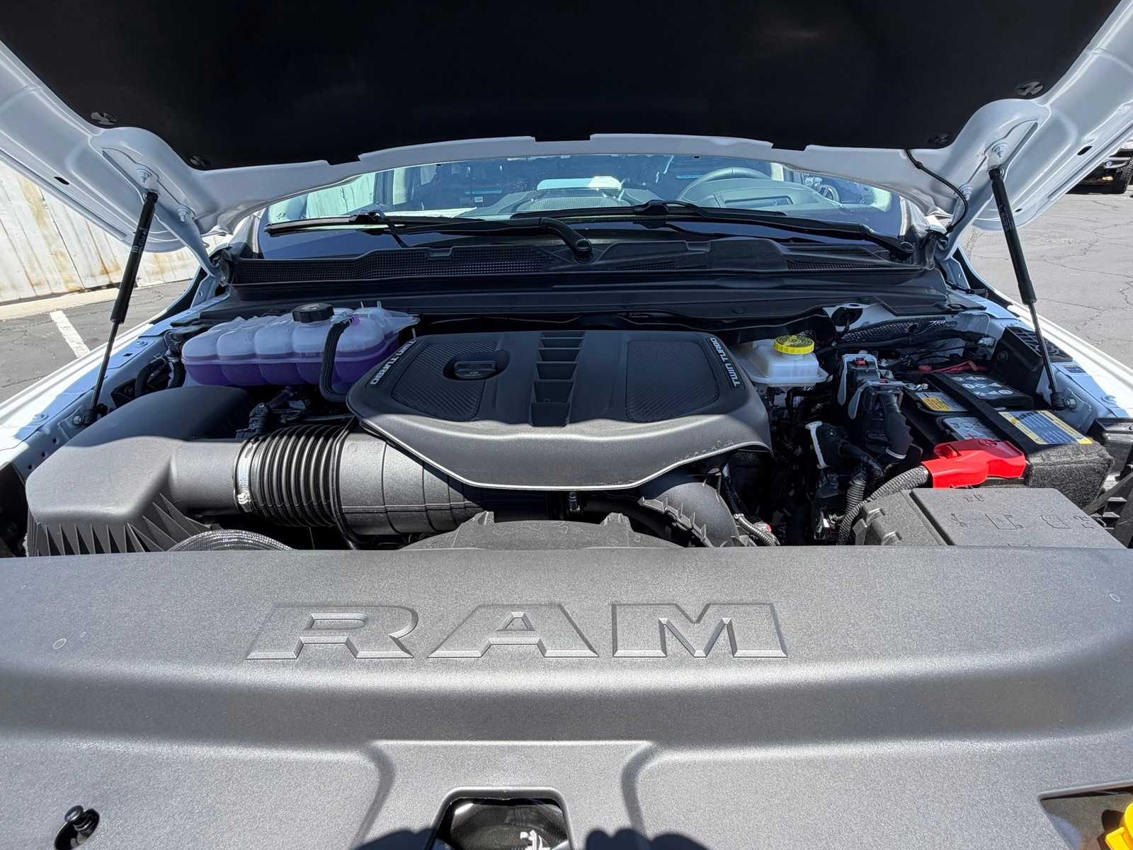 Thumbnail: 2026 RAM 1500 - 15