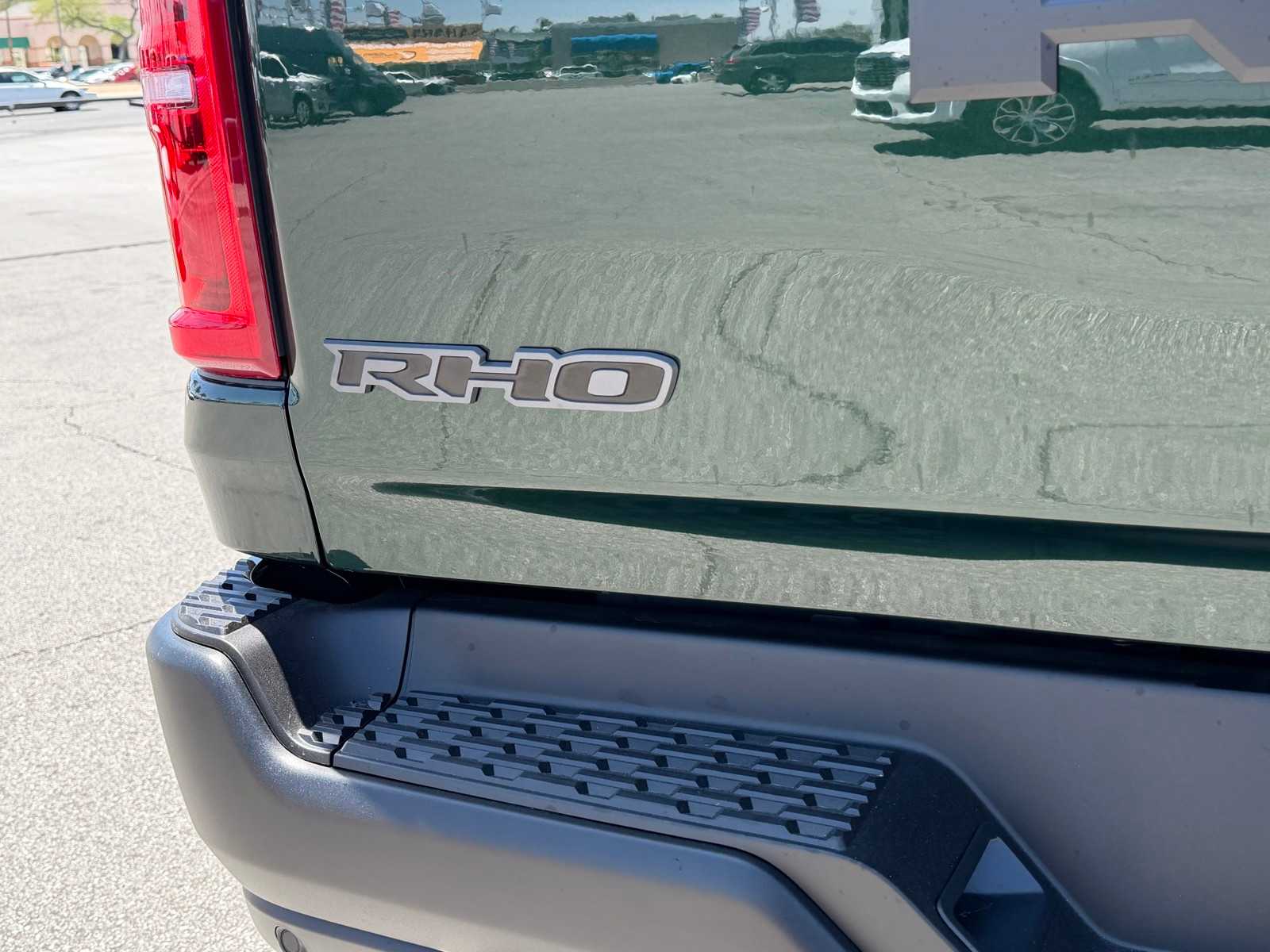 Thumbnail: 2026 RAM 1500 - 32