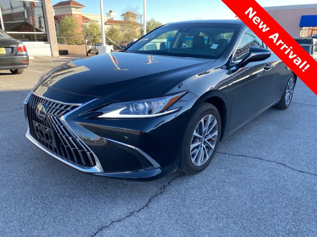 Used 2025 Lexus ES  Sedan