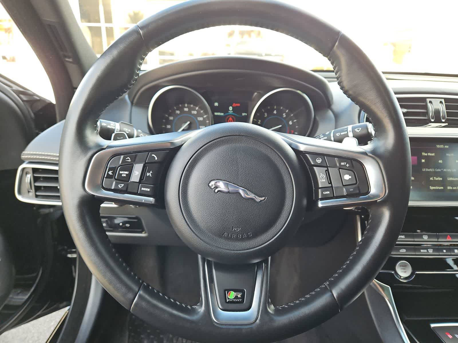 Thumbnail: 2018 Jaguar XE - 21