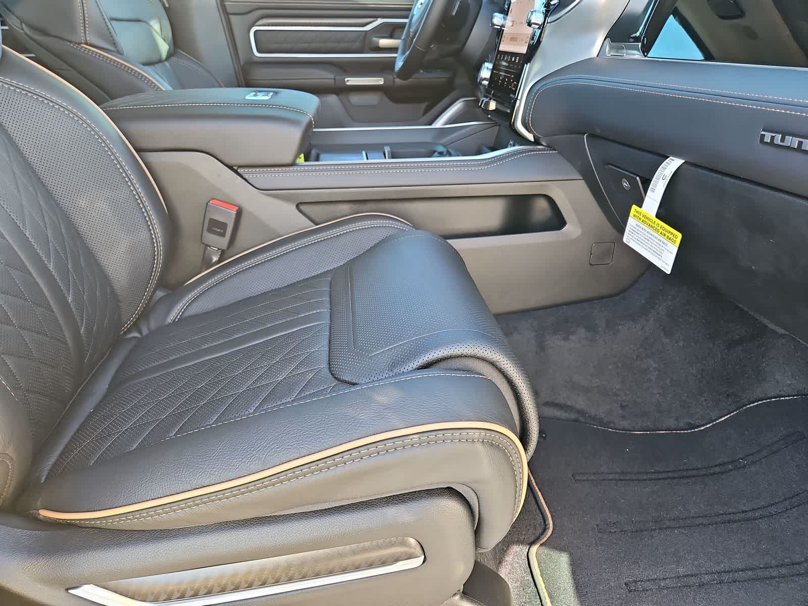 Thumbnail: 2026 RAM 1500 - 21