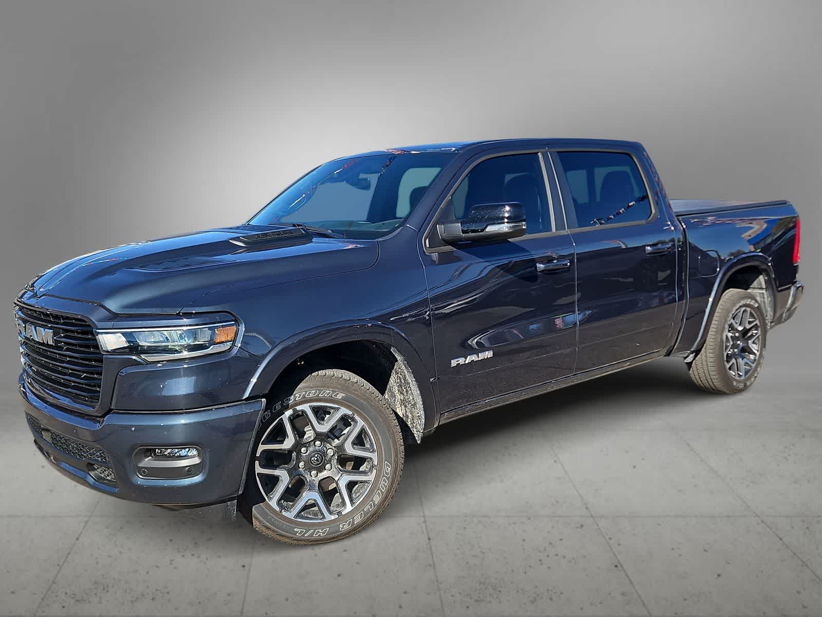 2026 RAM Ram 1500 Pickup Laramie's photo