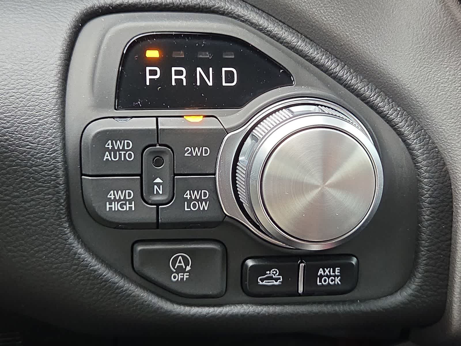 Thumbnail: 2026 RAM 1500 - 33