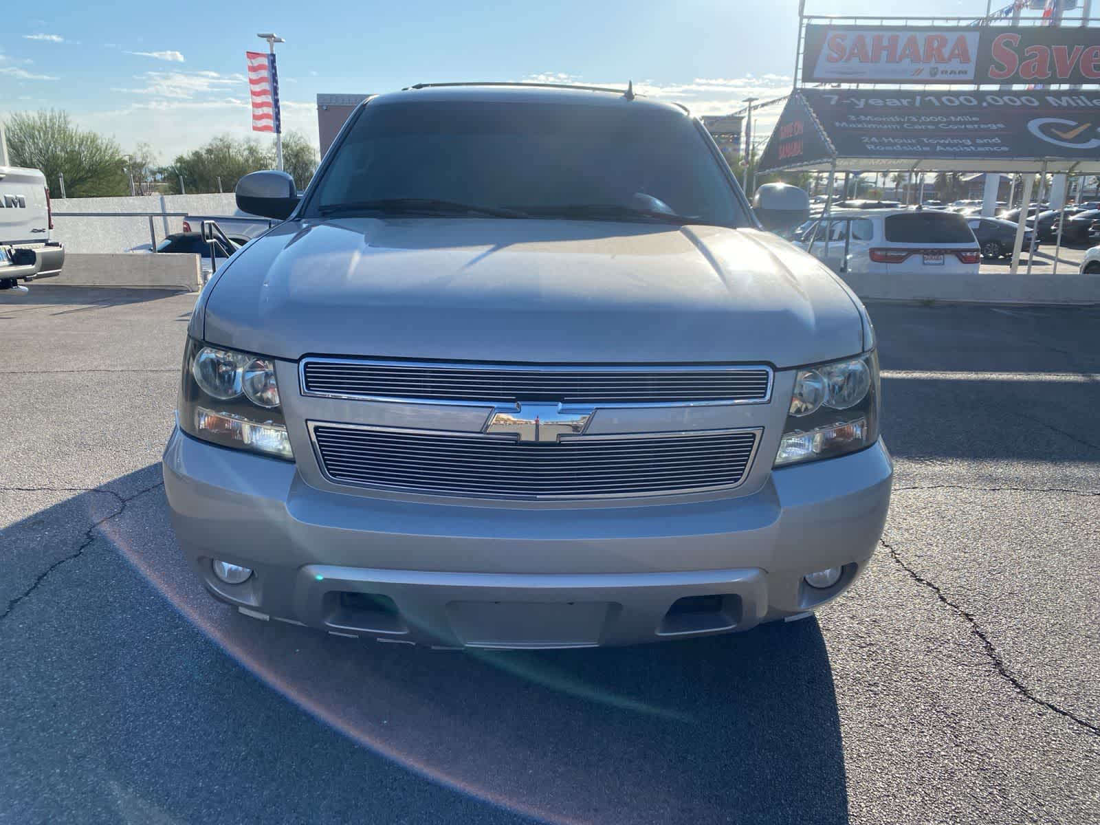 Thumbnail: 2007 Chevrolet Tahoe - 2