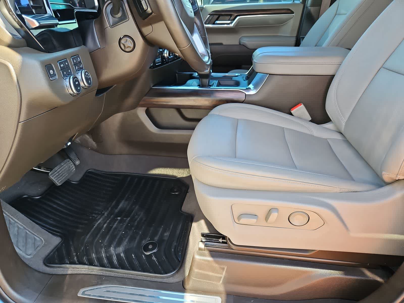 Thumbnail: 2024 GMC Sierra 1500 - 17