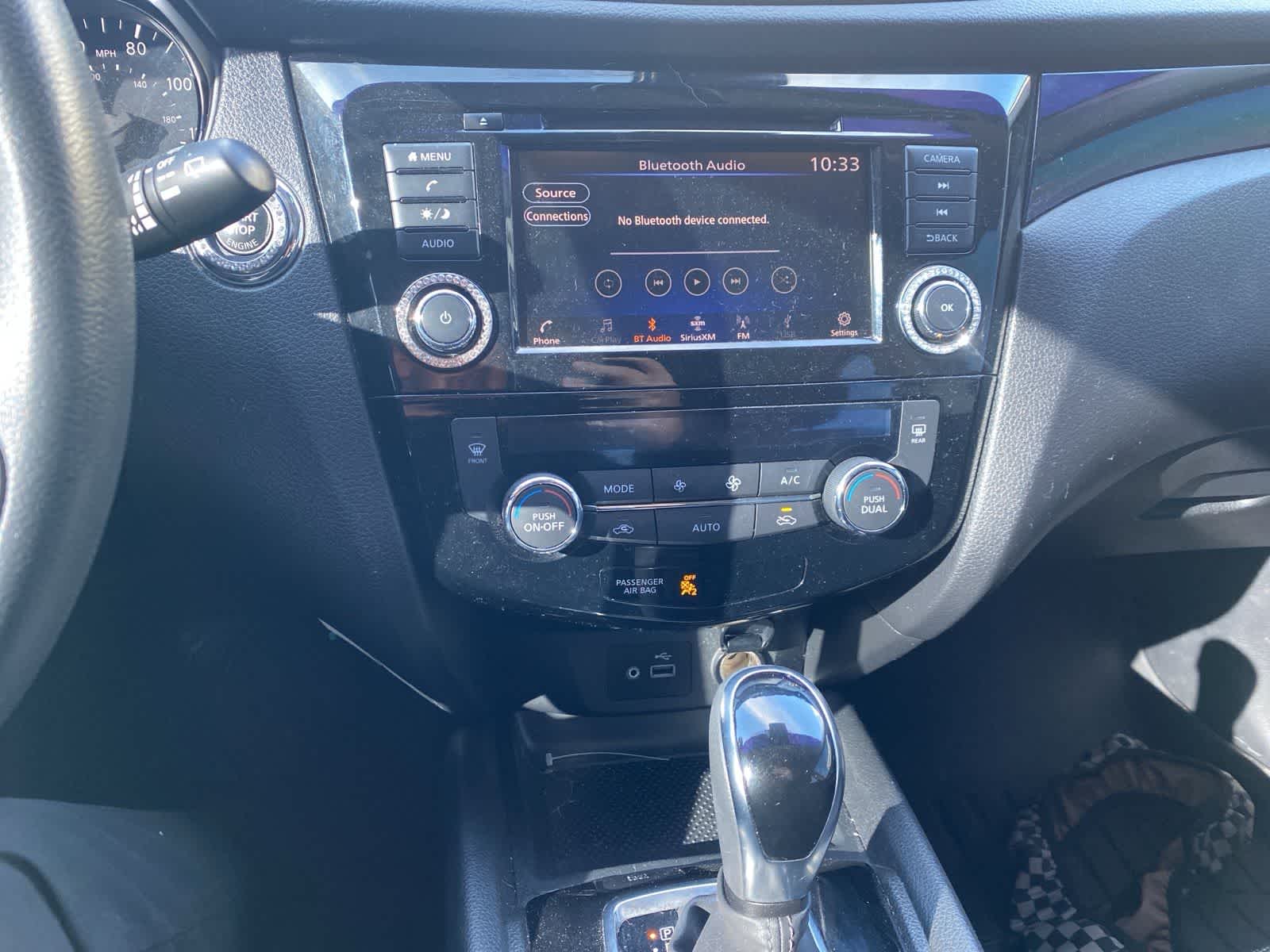 Thumbnail: 2019 Nissan Rogue Sport - 14