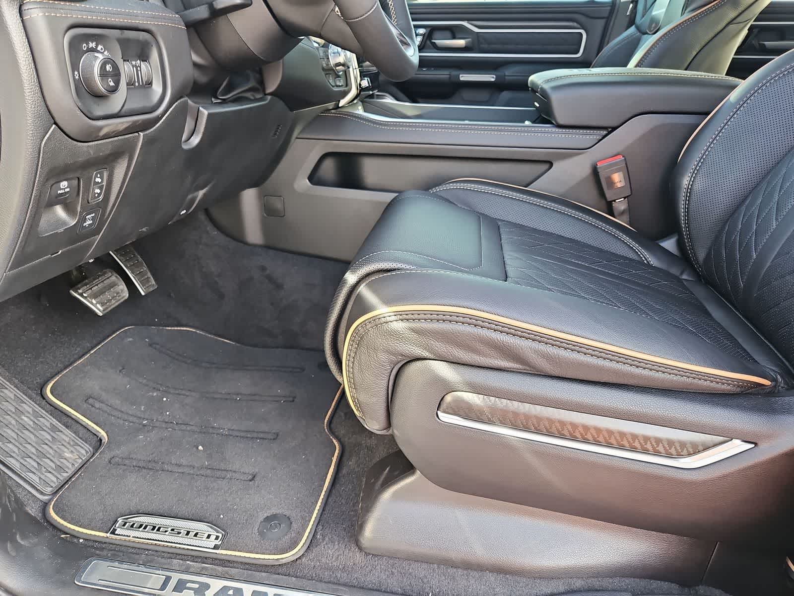 Thumbnail: 2026 RAM 1500 - 16