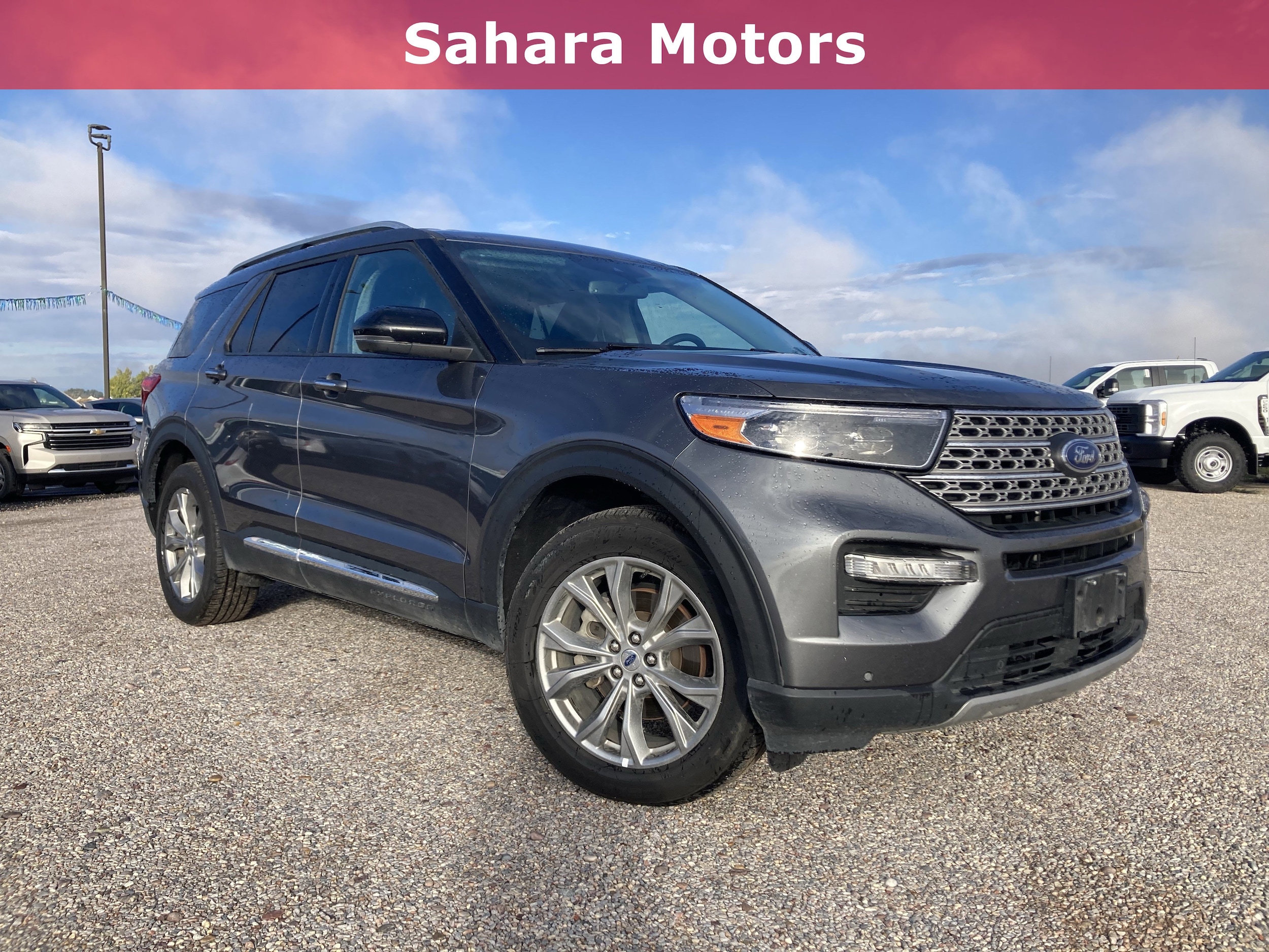 2023 Ford Explorer Limited 4WD 