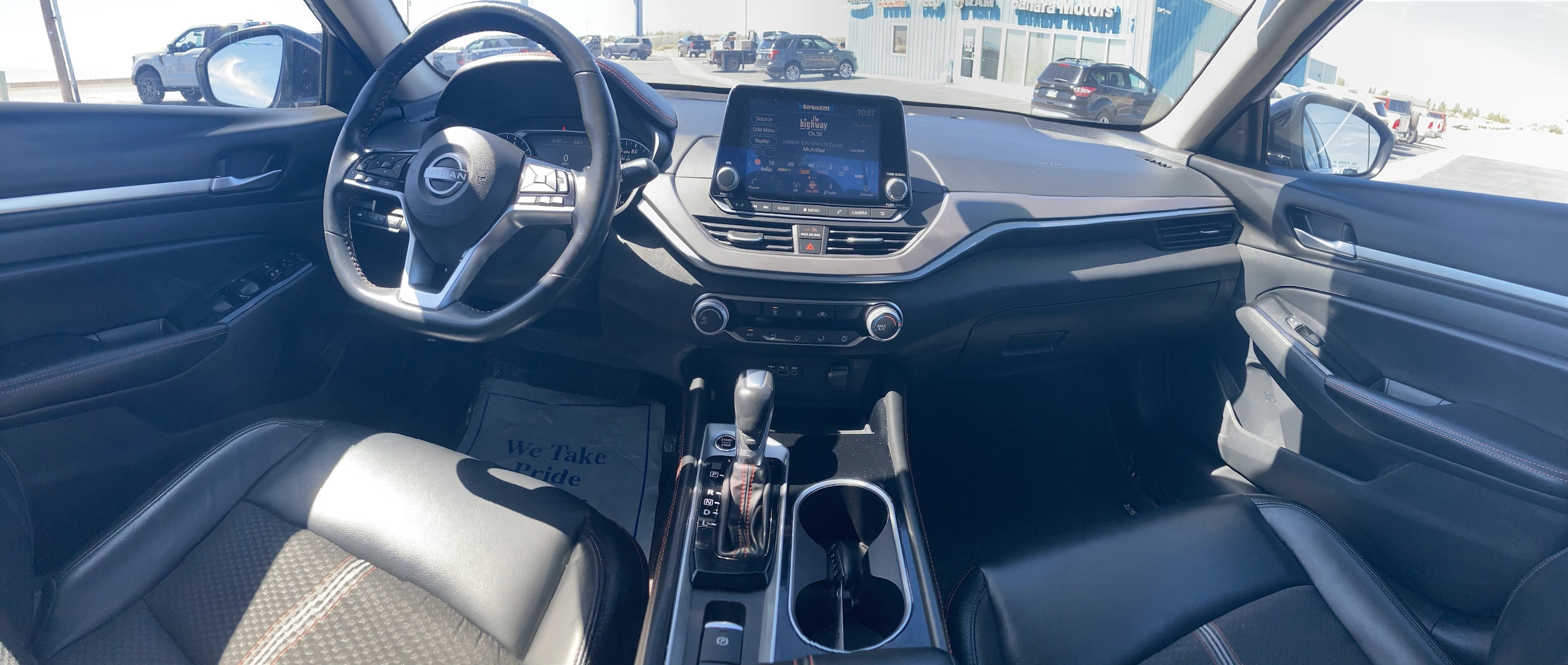 2024 Nissan Altima SR - Photo 9