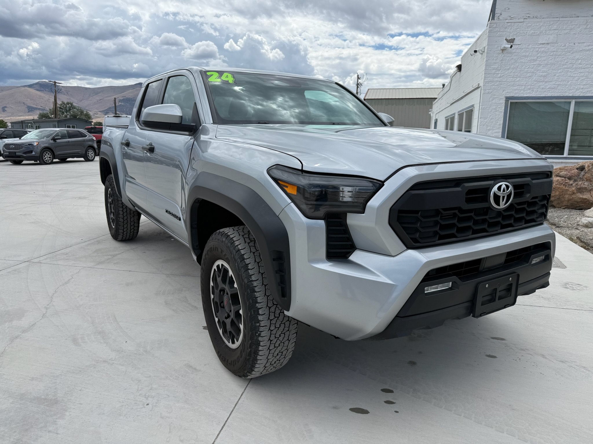 2024 Toyota Tacoma 4WD