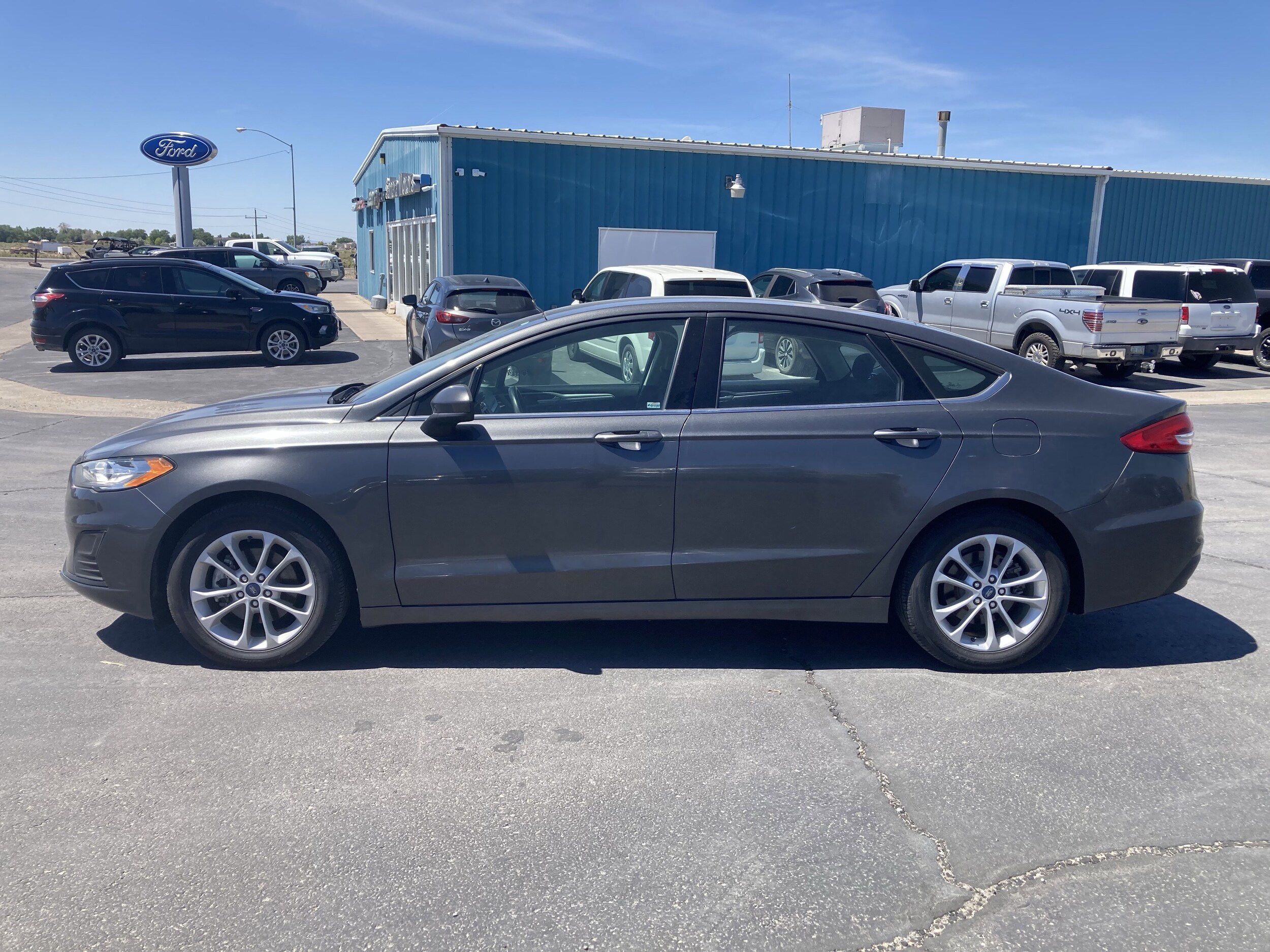 2019 Ford Fusion SE - Photo 6