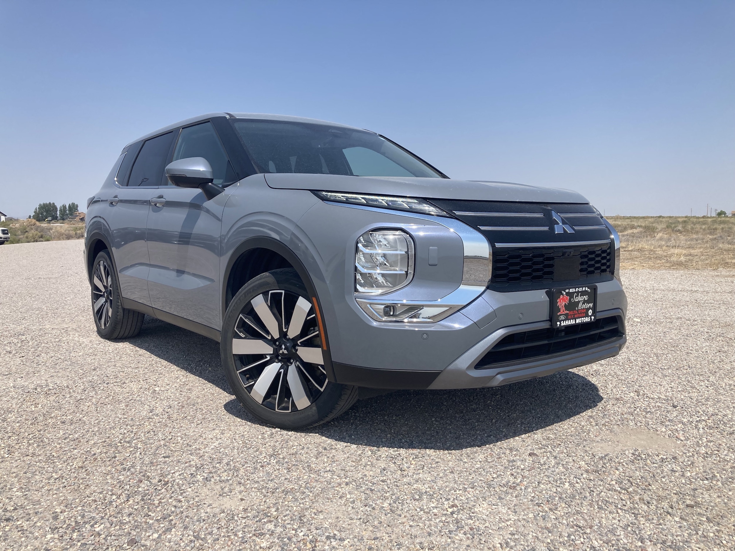 2025 Mitsubishi Outlander