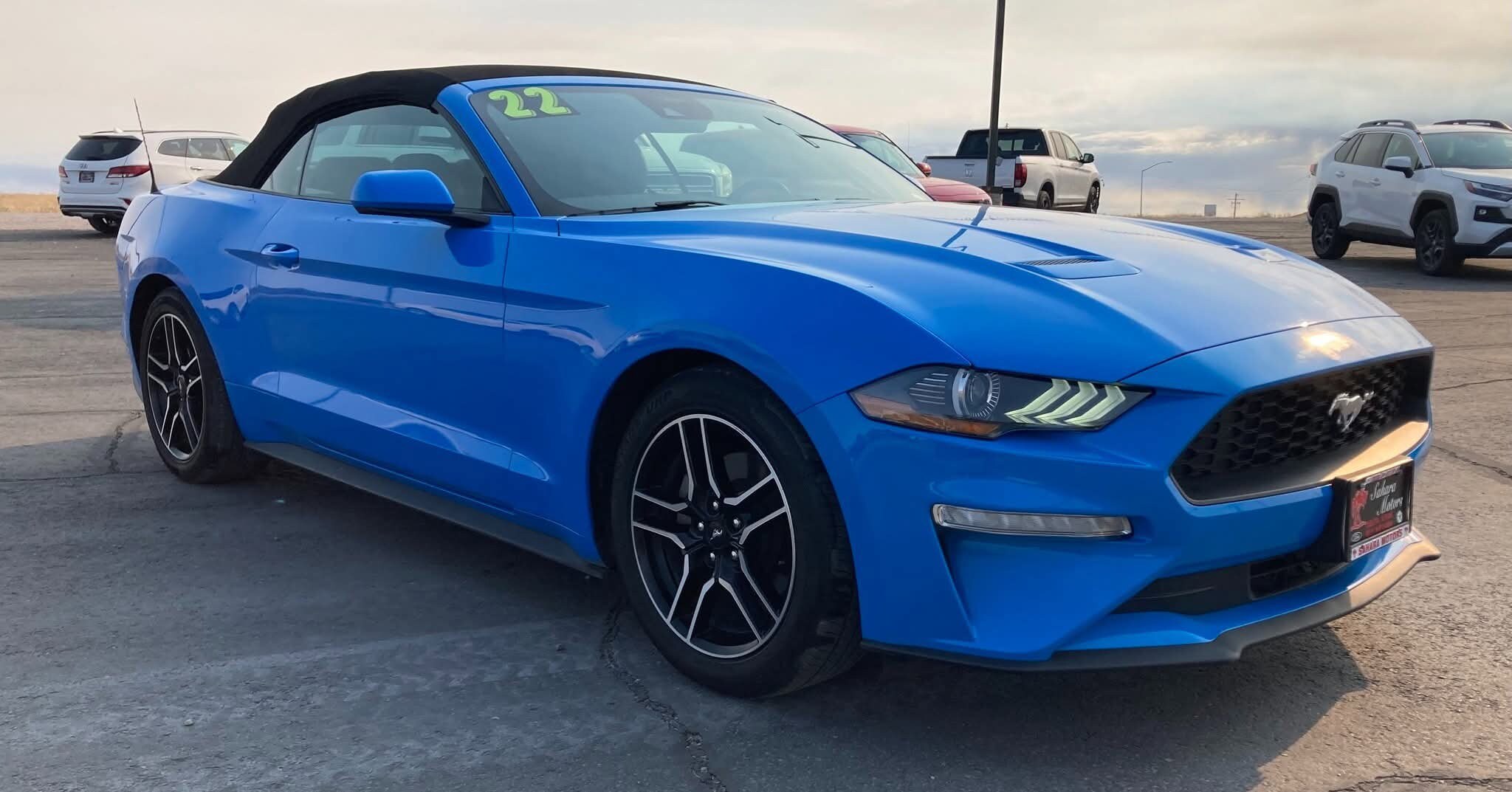 2022 Ford Mustang EcoBoost Premium