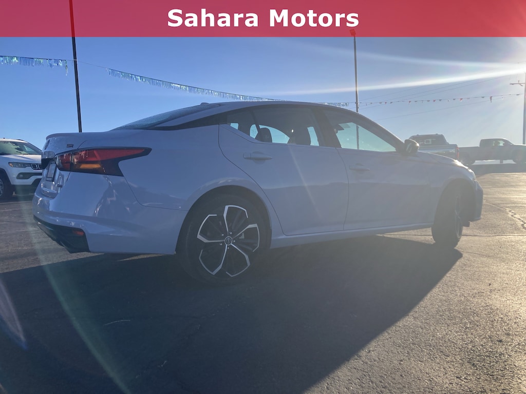 Used 2024 Nissan Altima 2.5 SR Sedan