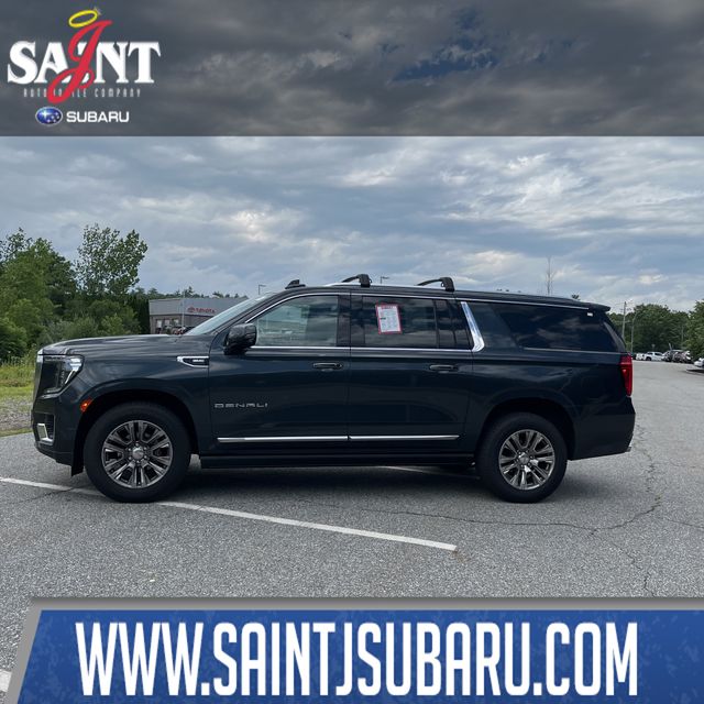 2022 GMC Yukon Denali AWD's photo