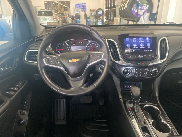 Used 2022 Chevrolet Equinox Premier with VIN 3GNAXXEV4NS191586 for sale in Johnsbury, VT